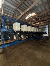 2009 KINZE 3600