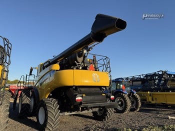2019 NEW HOLLAND CR7.90 REVELATION